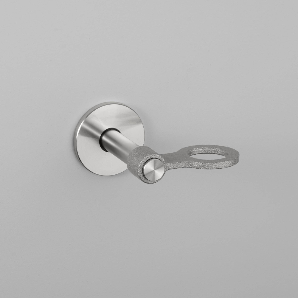 SOAP HOLDER / CAST / SINGLE DISPENSER / STEEL