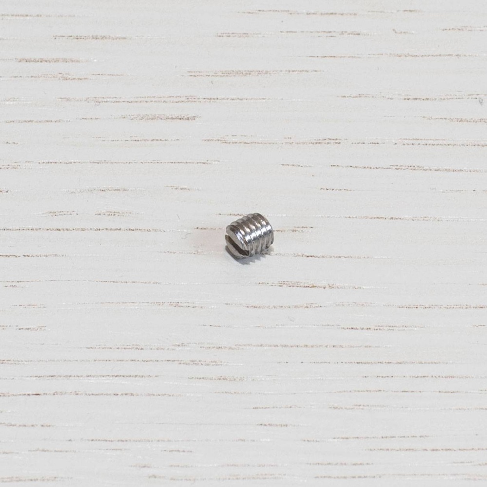 GRUB SCREW / DOOR HANDLE