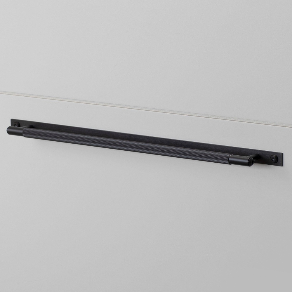 PULL BAR / PLATE / LINEAR / BLACK / LARGE