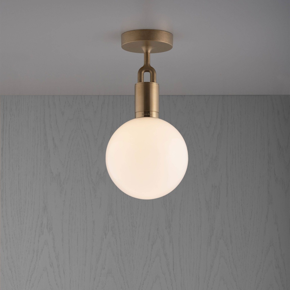 FORKED CEILING / LINEAR / GLOBE / OPAL / MEDIUM / BRASS