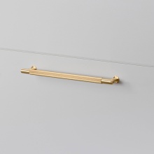 Buster and Punch UPB-054574 - PULL BAR / LINEAR / BRASS / MEDIUM