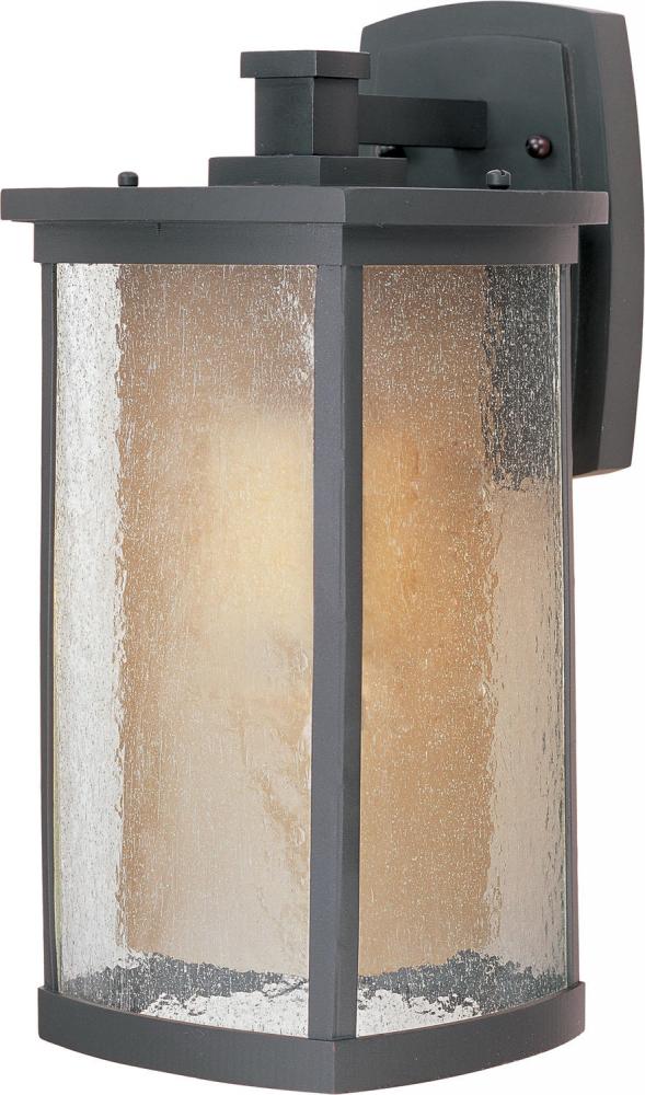 Bungalow EE 1-Light Wall Lantern