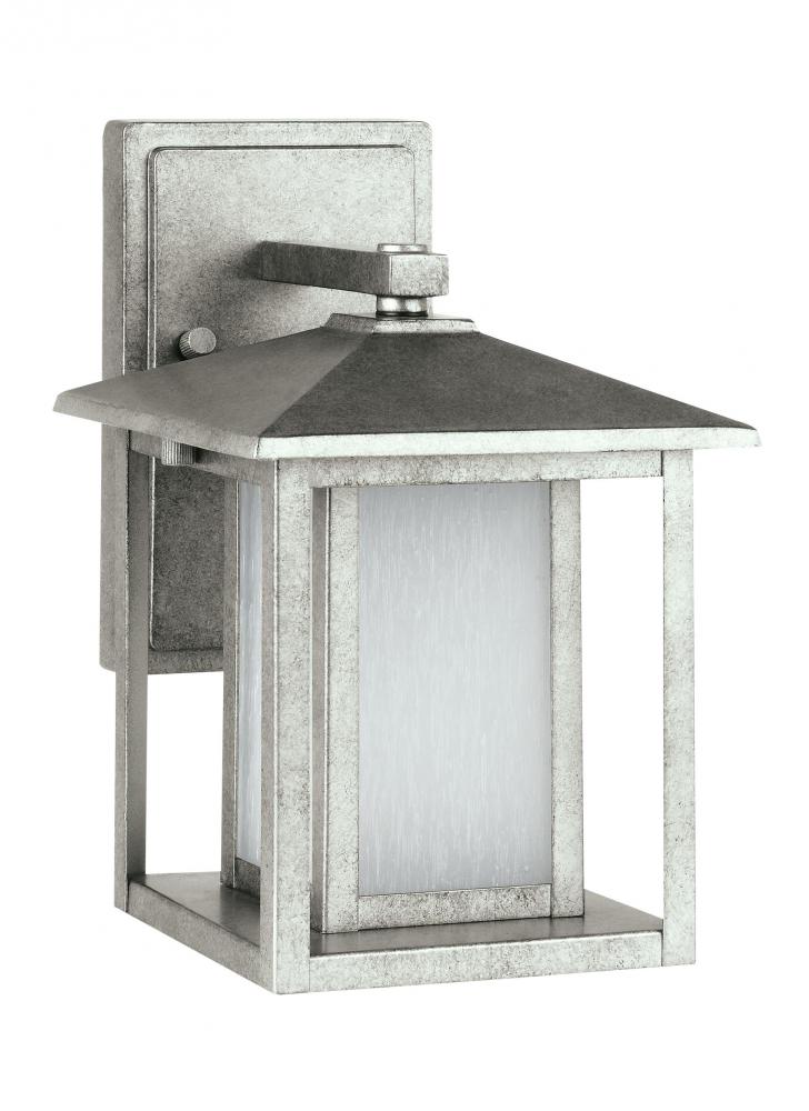 Hunnington One Light Outdoor Wall Lantern