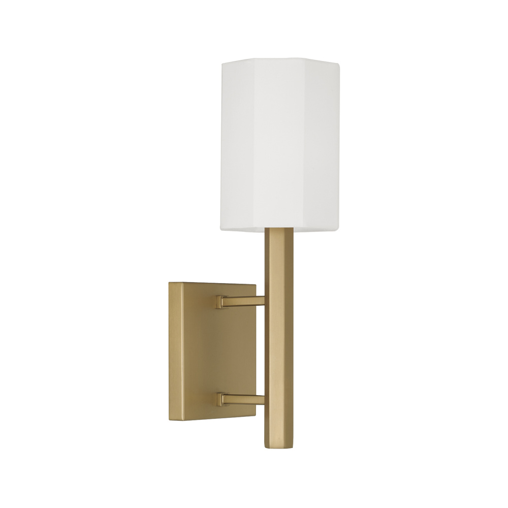 1 Light Sconce
